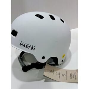 OUTDOOR MASTER Skateboard/ Cycling Helmet 
Size - SMALL